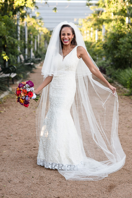 Oak-Tree-Manor-Wedding-Spring-Tx