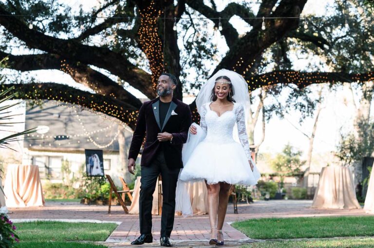 Oak-Tree-Manor-Wedding-Spring-Tx